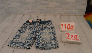 中古品　子供服　１１０ｃｍ　ＢＡＢＹＤＯＬＬ　デニムハーフパンツ　１１０円