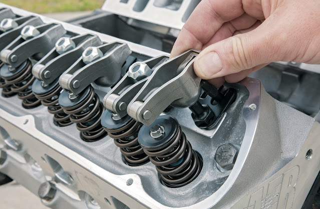 Improve Your Engine's Performance With These 7 Tips