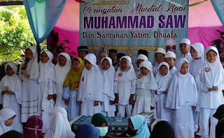 Warga perumahan Cibitung Residence Memperingati Maulid Nabi Muhammad SAW Serta Menyantuni Anak Yatim dan Dhuafa