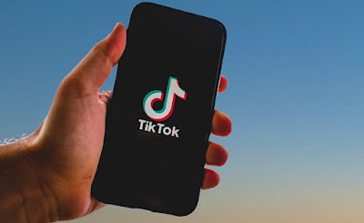 Ilustrasi Tiktok