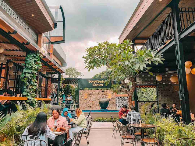 Langit Seduh Selatan Jakarta