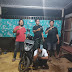 Tim Opsnal Brimob NTB Amankan 1 Unit Sepeda Motor Beat dan 1 Unit HPMerek Oppo A12 Warna Biru