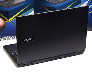 Jual Laptop Acer Aspire ES1-531 (Intel Celeron) 15.6"