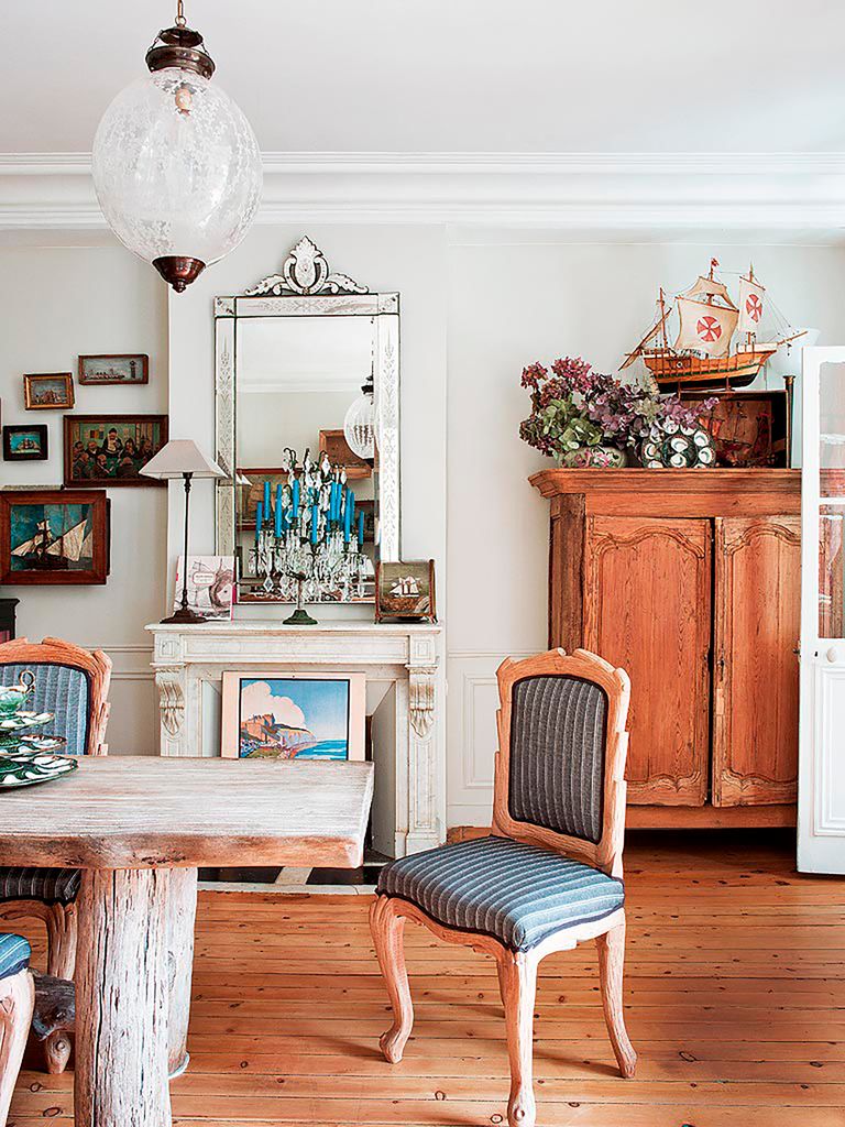 A house with chic sophisticated touches in Upper Normandy, France