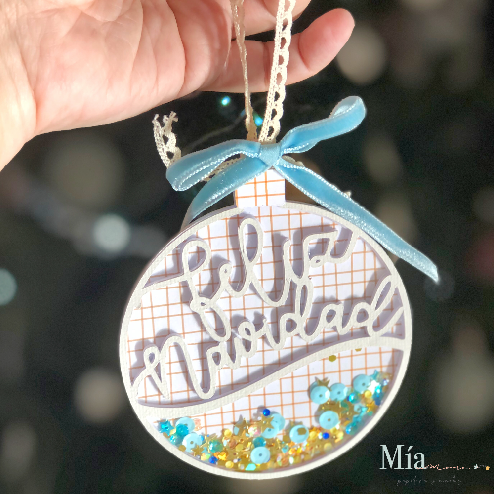 Bola feliz navidad personalizada palabras  hecha a mano by Mia Momo eventos