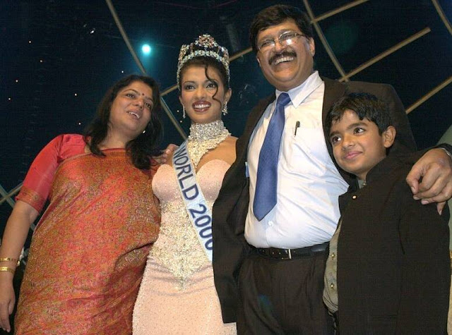 Priyanka chopra jonas family photo