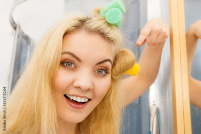 How to Use Hair Rollers to Curl Your Hai