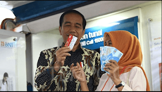 5 Fakta Bansos Tambahan Rp200.00 Cair Sebelum Bulan Puasa, Nomor 3 Jokowi Minta Dipercepat