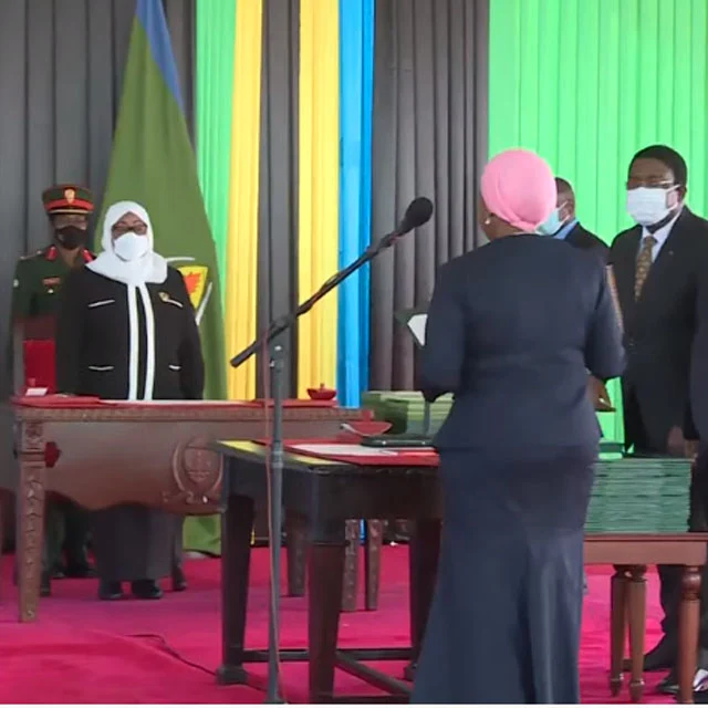 Rais Samia awaapisha Mawaziri, Naibu Mawaziri