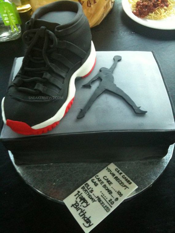 sneaker cakes