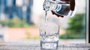 طرق التخسيس بالماء . تخسيس الوزن بالماء