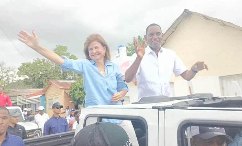 Candidata Vice Presidencial del PRM encabeza amplio recorrido en San Juan.