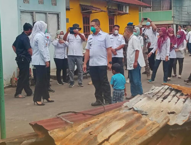Fitrianti Agustinda Kunjungi Korban Kebakaran di Syakyakirti Gandus