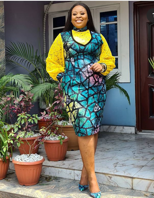 Ankara Short Gown Styles In 2021 and 2022