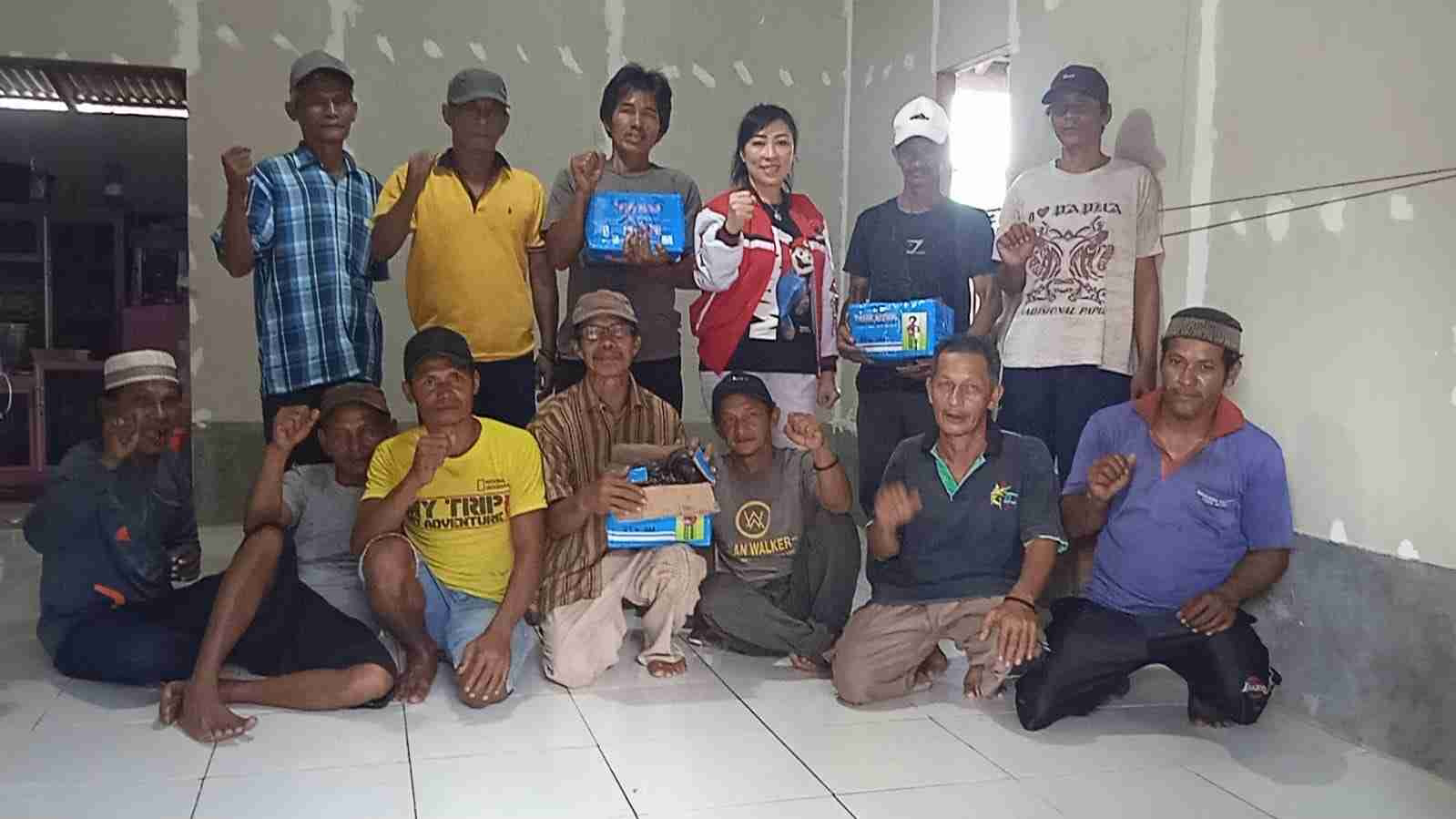 Vitta, Legislator PDI Perjuangan Kotabaru Bantu kelompok Nelayan