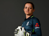 Sarah Taylor becomes first woman coach in men's professional franchise cricket.