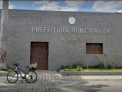 Professores de Apuiarés solicitam reunião com prefeita para tratar de rateio do Fundeb e reajuste salarial da categoria