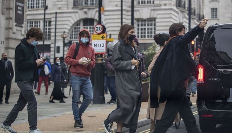 Las FOTOS inesperadas de la pareja del momento Tom Holland y Zendaya en una cita