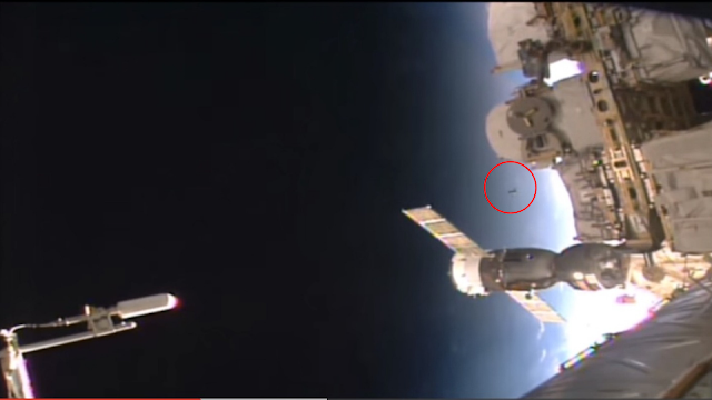 A different view of the UFO at the ISS.