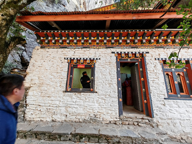 Tiger's_Nest_Paro_Taktsang_Bhutan