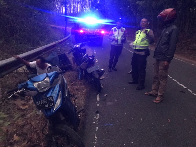 Kecelakaan di Jalan Siluk Panggang Pengendara Sepeda Motor Meninggal Dunia