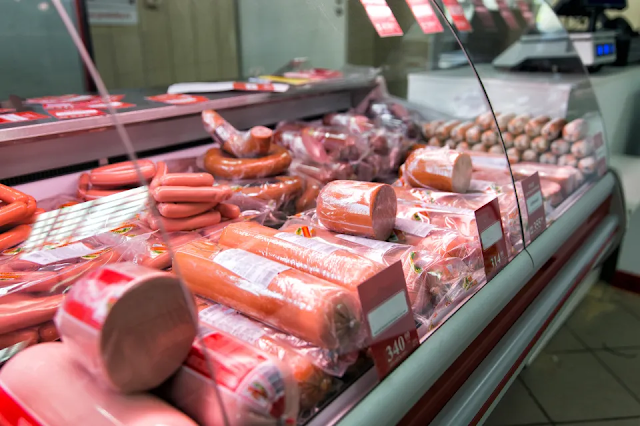 Nueva York: Alerta por brote de listeria multiestatal causado por carnes y quesos; ya hay un fallecido