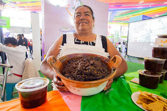 Impulsa Feria de Puebla, artesanías, música y danza tradicionales.