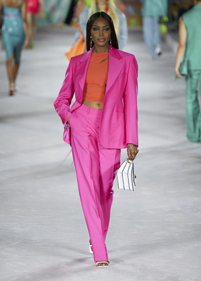 Tendencia moda mujer 2022 looks vitamina vibrantes