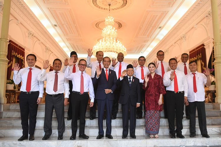Jokowi Tambah Kursi Wamen, Pengamat: Keputusan Tidak Relevan, Hanya untuk Akomodasi Kepentingan Politik!