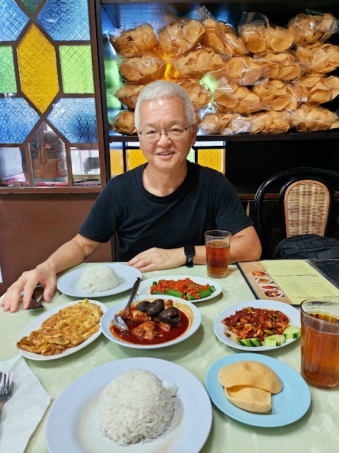 Makko_Nyonya_Malacca_Peranakan