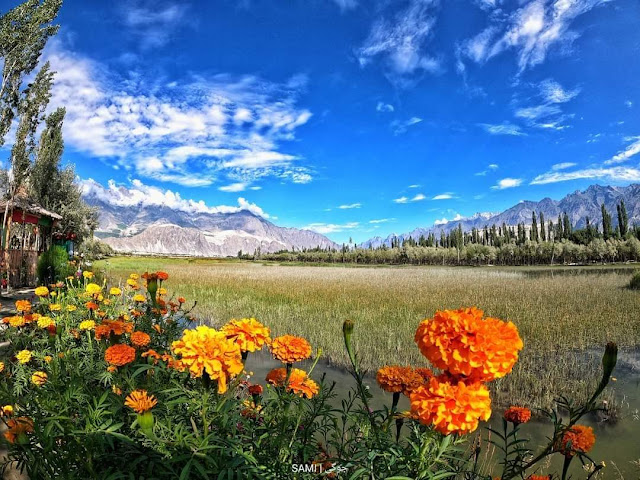 موسم خزاں میں بلتستان کے وادیوں کی خوبصورتی اور دلفریب  The beauty and charming scenery of the valleys of Baltistan in autumn