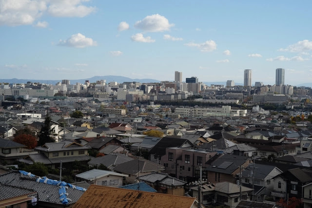 千里中央方面と生駒山