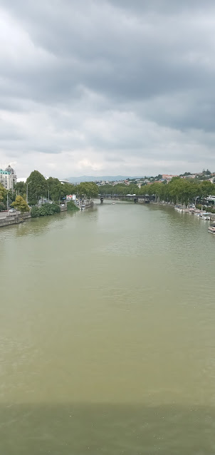 View of Mtkvari ( Kura) river from " Bridge of Peace ".