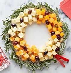 Wreath with tidbits