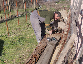 Recovering metal brackets from the old raised bed lumber