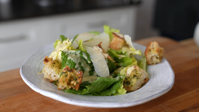 Salad caesar