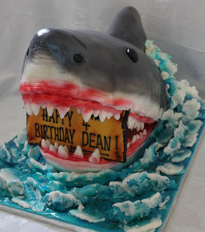 shark birthday cakes