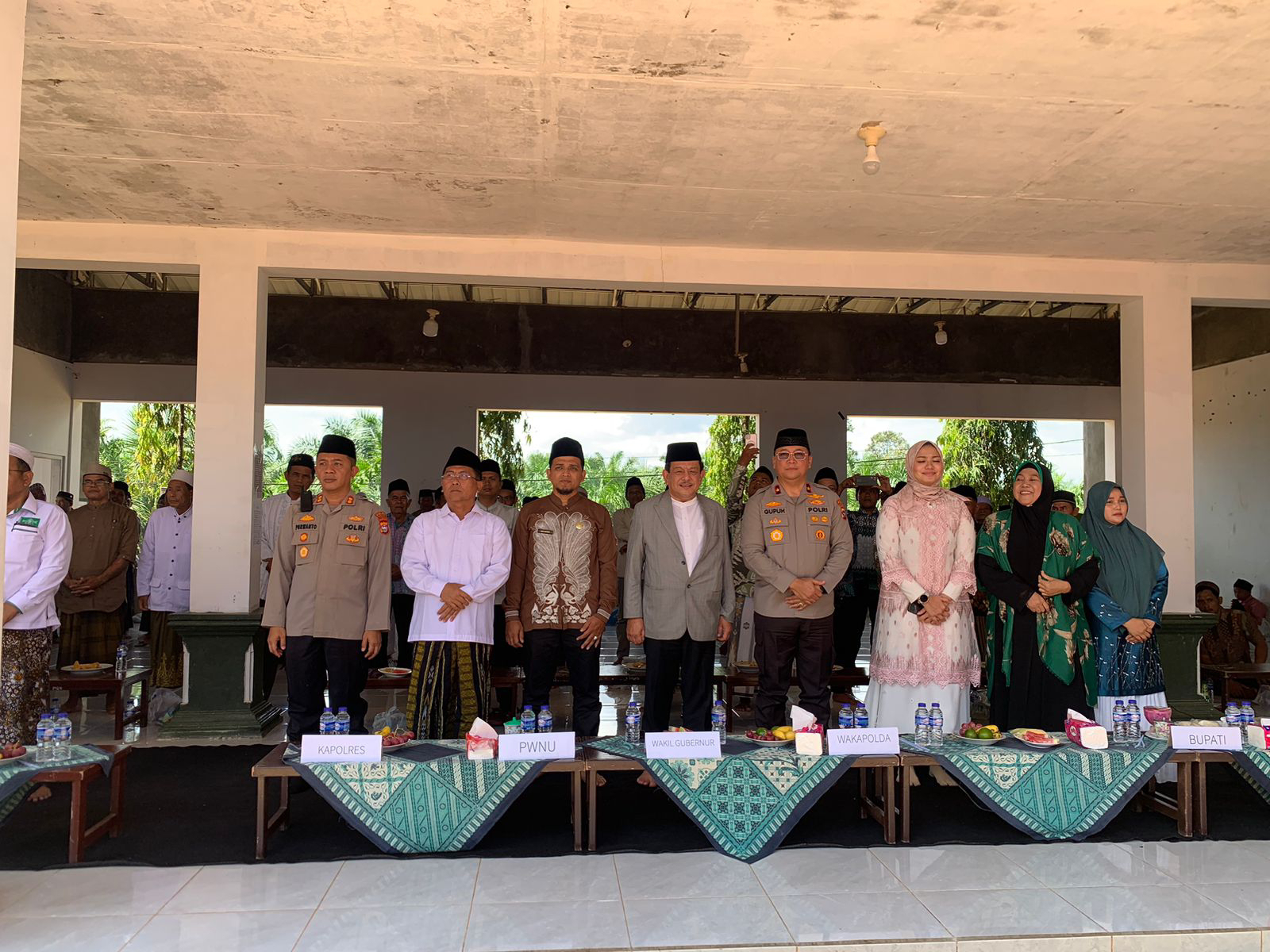Waka Polda Sumbar dan Kapolres Dharmasraya Hadiri Harlah NU ke-79 di Ponpes Al-Baraqah