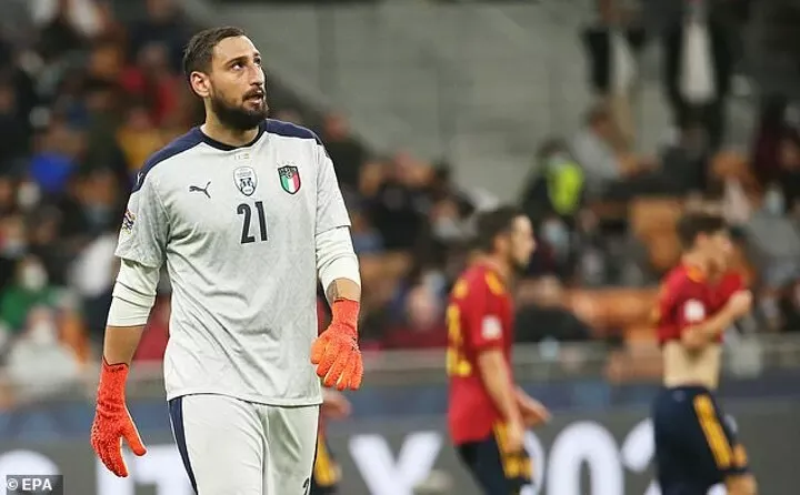 PSG Goalkeeper Donnarumma booed by his OWN fans during Italy's Nations League loss to Spain