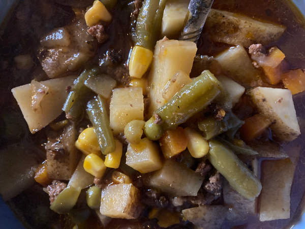 Bowl of Slow Cooker Hamburger Vegetable Soup