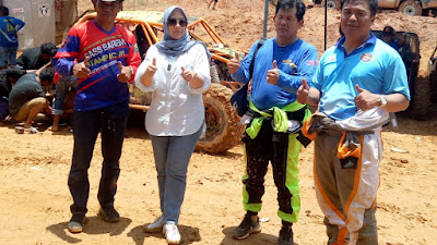  Nabila Hafiza Bim Bim Putri Jenni Shandiyah Ketua DPRD Kota Pagar Alam ikut Kejurnas Nasional Off Road Seri 1 Kelas G2 Under Di Kabupaten PALI 