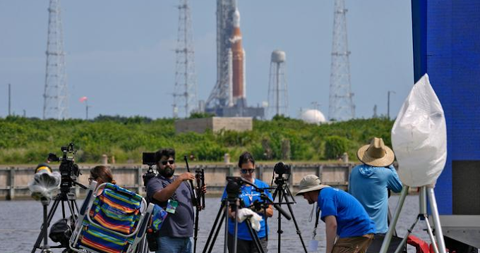 NASA: Fijan nueva fecha para lanzar el Artemis hacia la Luna
