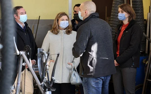 Princess Stephanie wore a grey coat and black trousers. Hereditary Grand Duke Guillaume and Hereditary Grand Duchess Stephanie