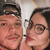 Ferrugem acusa influenciador de aplicar golpe com a foto de sua esposa