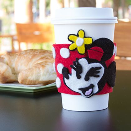 Minnie Mouse Drink Sleeve