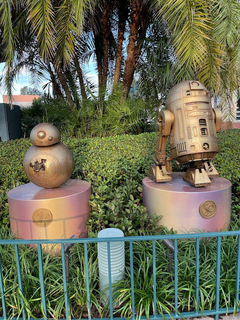 R2D2 and BB8 Walt Disney World 50th Anniversary Statues Disney's Hollywood Studios