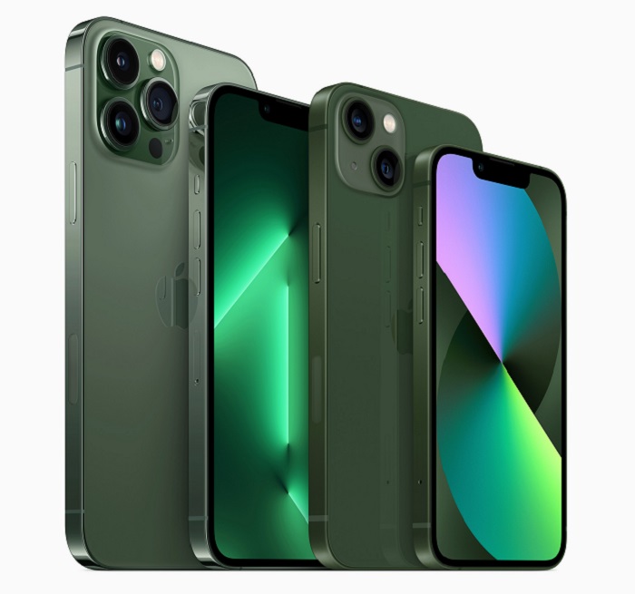 iPhone 13 in Green Colour