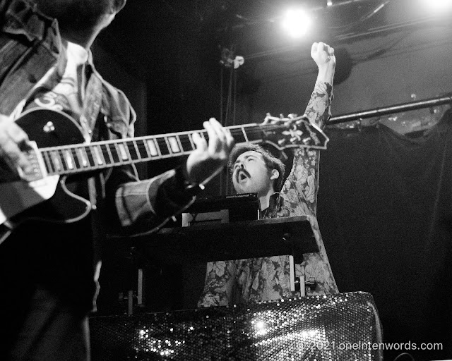 Sam Coffey and The Iron Lungs  at Lee's Palace on November 12, 2021 Photo by John Ordean at One In Ten Words oneintenwords.com toronto indie alternative live music blog concert photography pictures photos nikon d750 camera yyz photographer