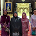 Raja Permaisuri Agong berangkat ke santapan malam tekstil