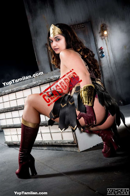 Keerthy Suresh in Wonder Woman Costume Nude having Big Boobs & Butt